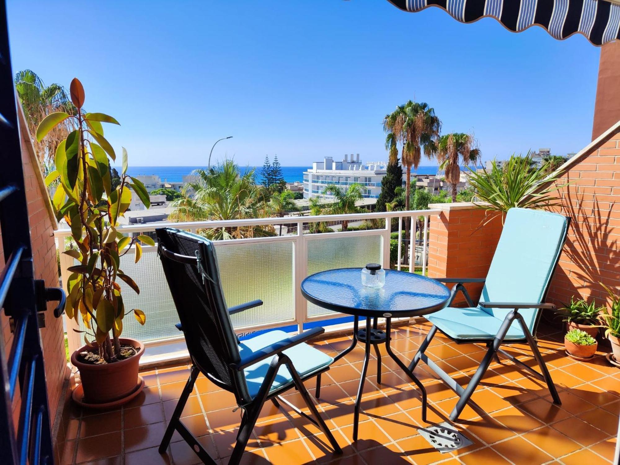Vista Azul Torremolinos - Carihuela Apartman Kültér fotó